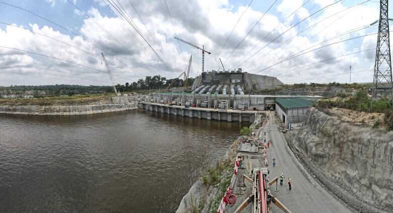 Africa50 and Nachtigal Hydro Power Plant announce operational launch of the first turbine in the €1.3 billion plant