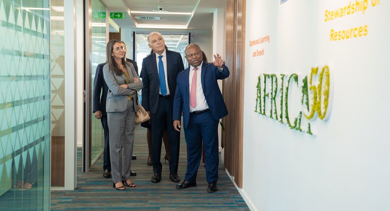 La Ministre marocaine de de I'Économie et des Finances, Hon. Nadia Fettah, en visite au siège d'Africa50